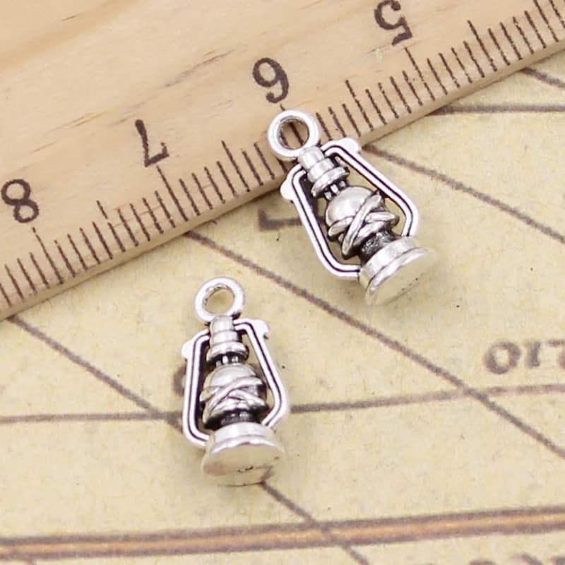 20pcs 매력 고대 오일 램프 16x8x6mm 티벳 실버 컬러 펜던트 골동품 보석 만들기 DIY 수제 공예
