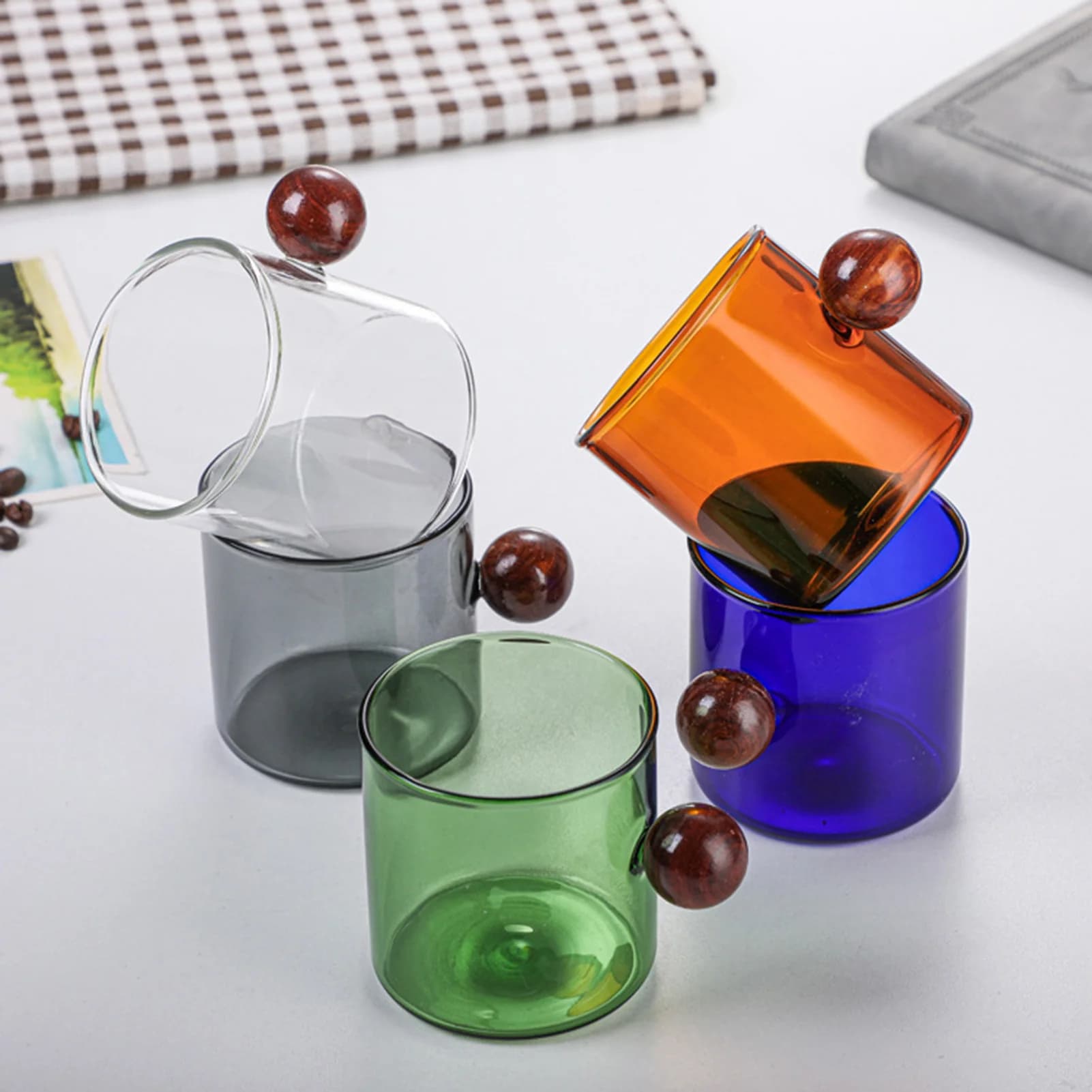 Colorful Glass Coffee Mugs With Wooden Ball Handle Reusable Drinking Tea Glass For Tea Coffee Latte