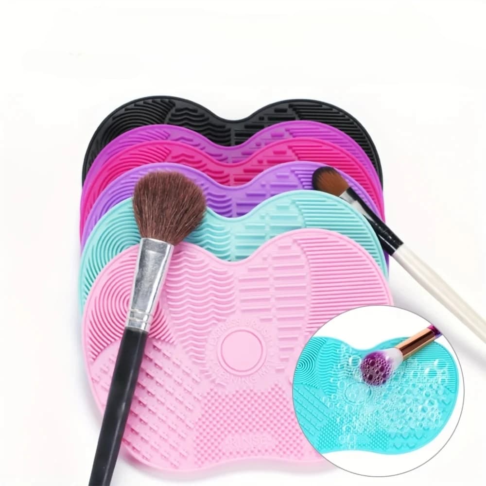 For Effective Cosmetic Tool Cleaning  Silicone Apple-Shaped Makeup Brush Cleaner Pad With Suction Cup 1Pc